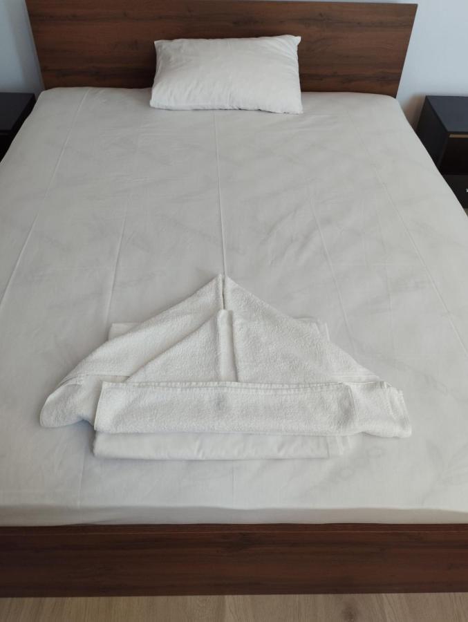 Alfa Guest Rooms With Parking Βάρνα Εξωτερικό φωτογραφία