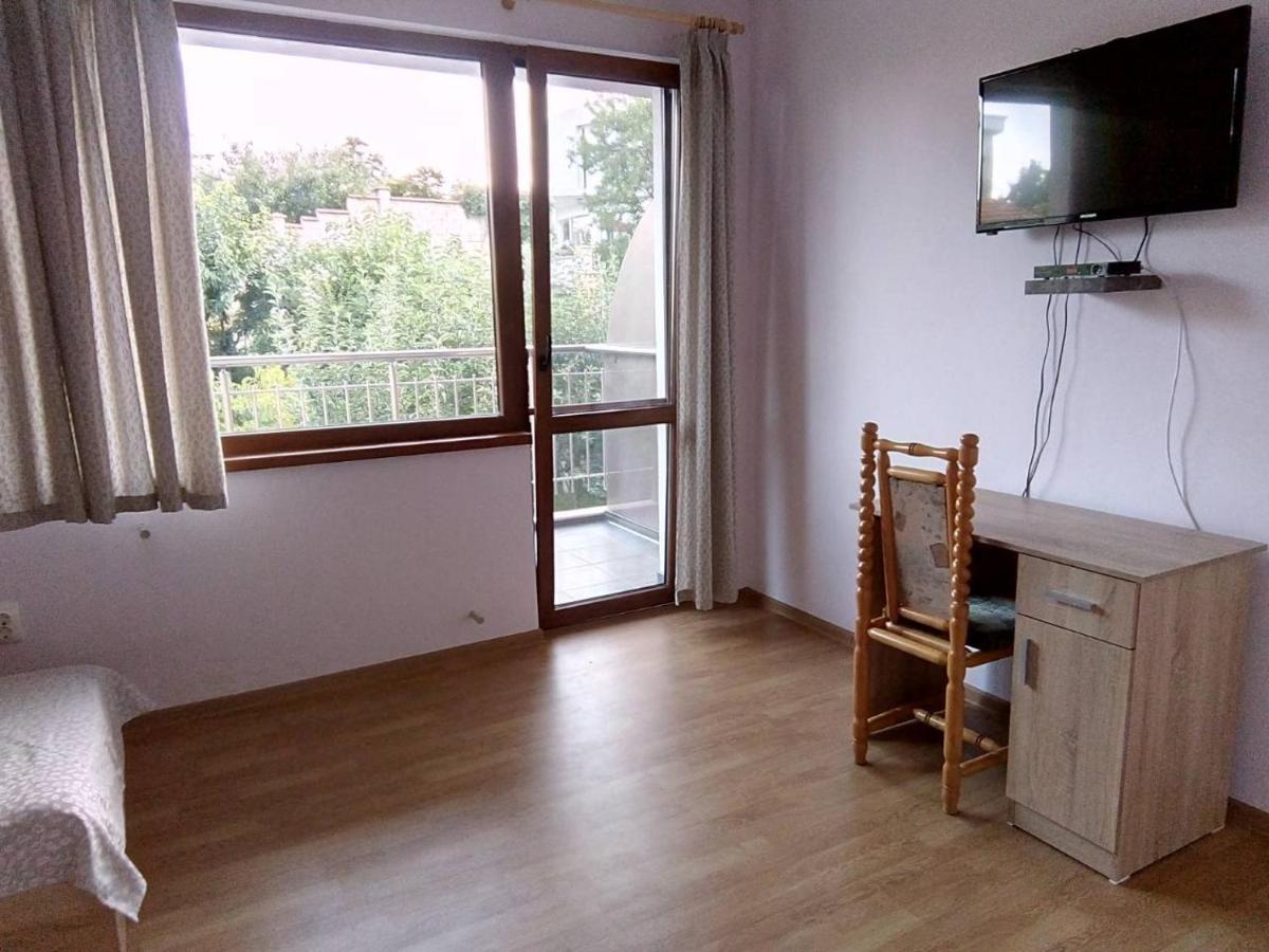 Alfa Guest Rooms With Parking Βάρνα Εξωτερικό φωτογραφία