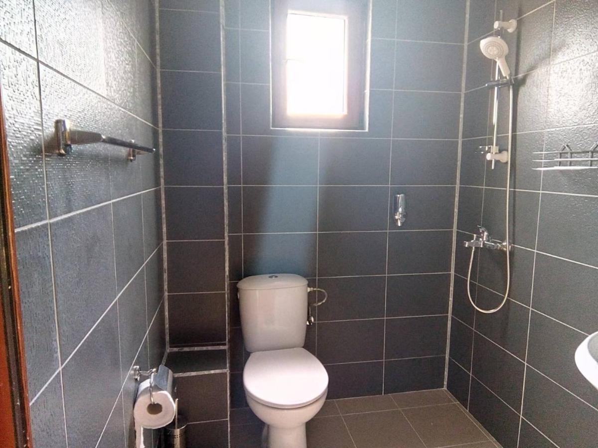 Alfa Guest Rooms With Parking Βάρνα Εξωτερικό φωτογραφία