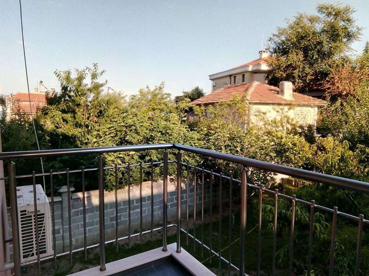Alfa Guest Rooms With Parking Βάρνα Εξωτερικό φωτογραφία