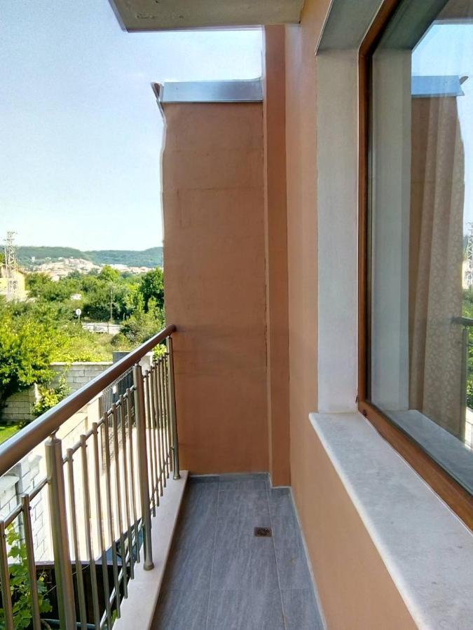 Alfa Guest Rooms With Parking Βάρνα Εξωτερικό φωτογραφία