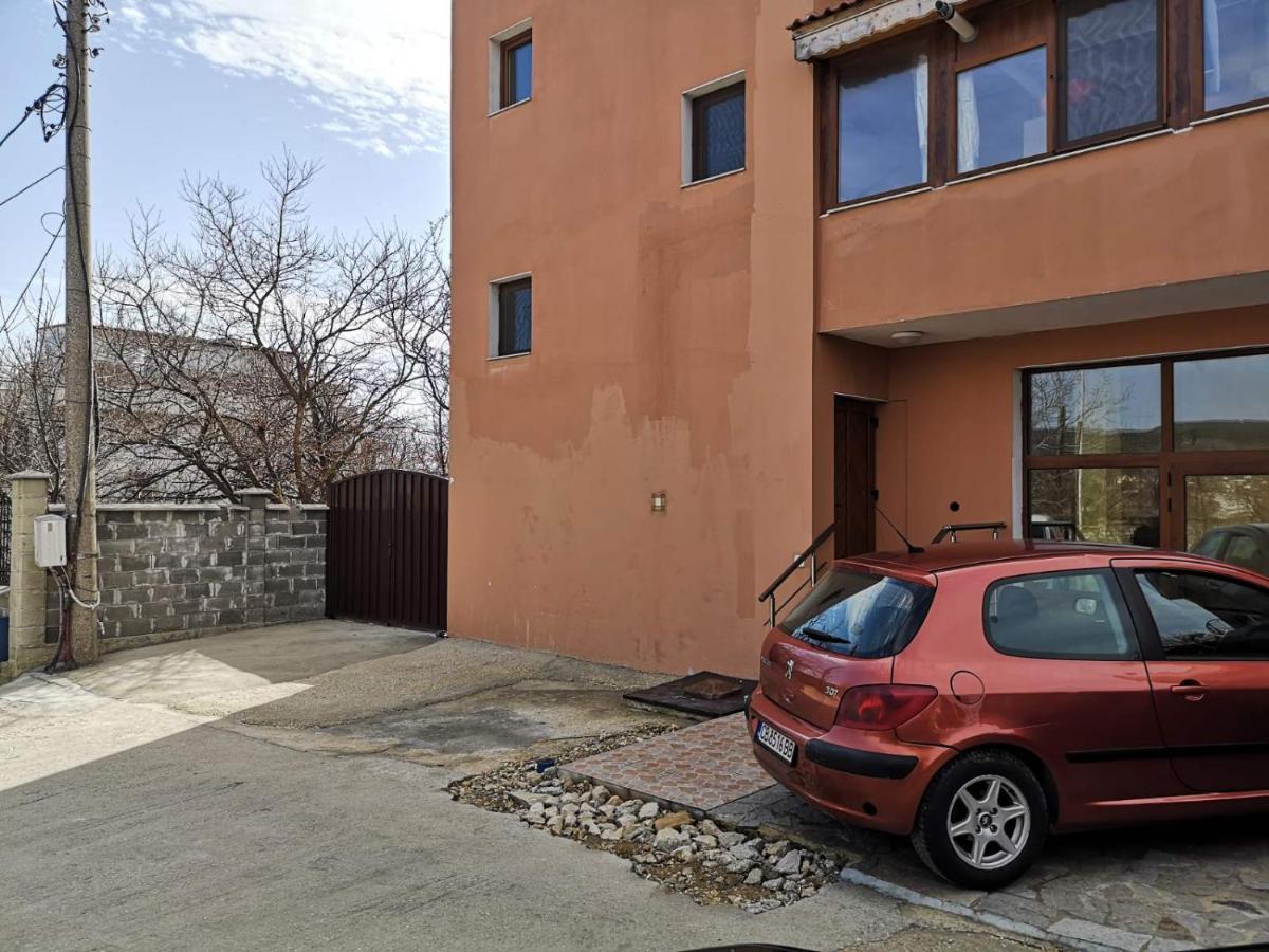 Alfa Guest Rooms With Parking Βάρνα Εξωτερικό φωτογραφία